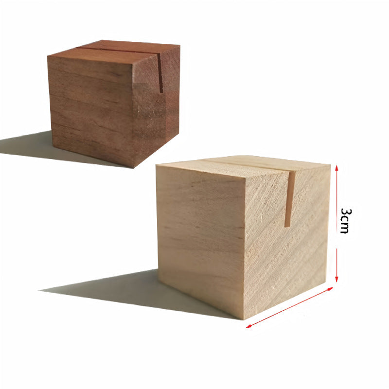 Dekorative Holzblockfigur Karnz