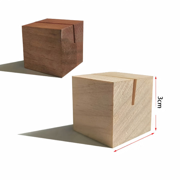 Dekorative Holzblockfigur Karnz