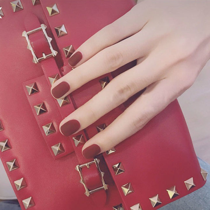 Matte Press-On Nail Set Karnz