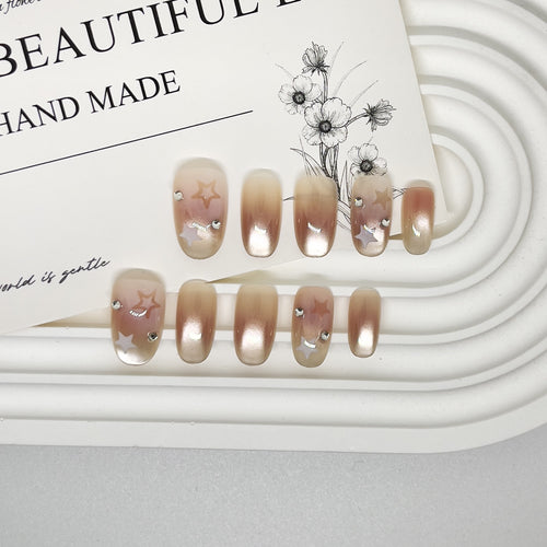 Künstlerisches Press-On Nagelkunst-Set mit Sternelementen