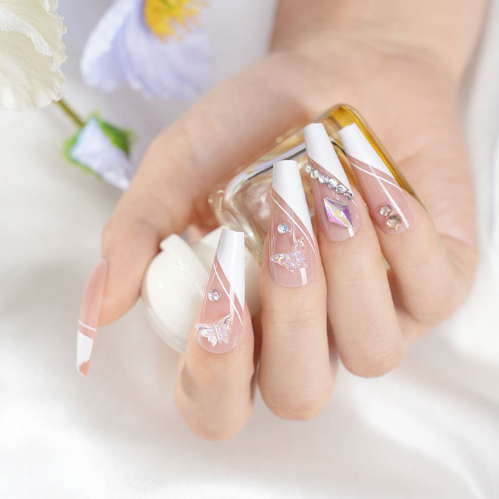 Künstlerisches 3D Nageldesign Karnz
