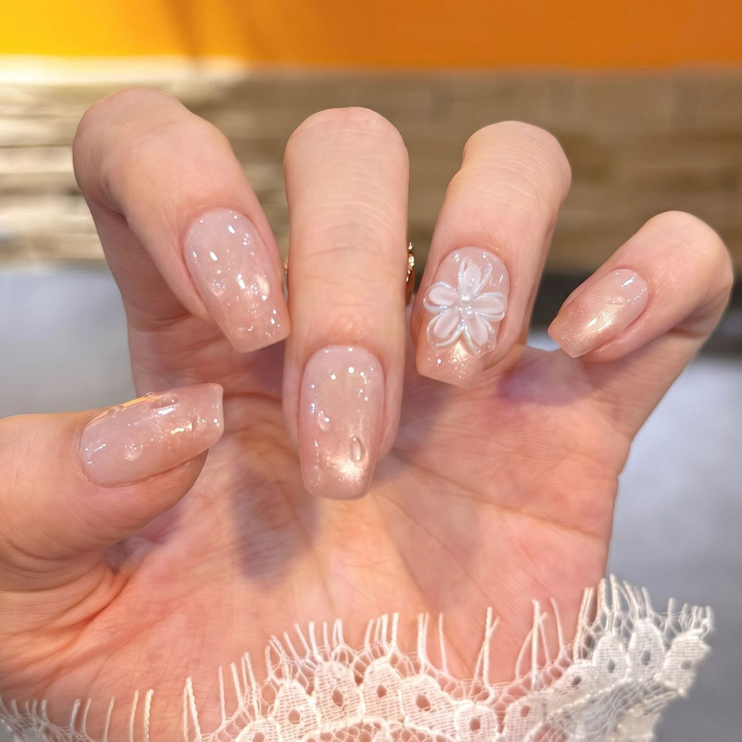 Florale verzierten Press-On Nagel-Set Karnz