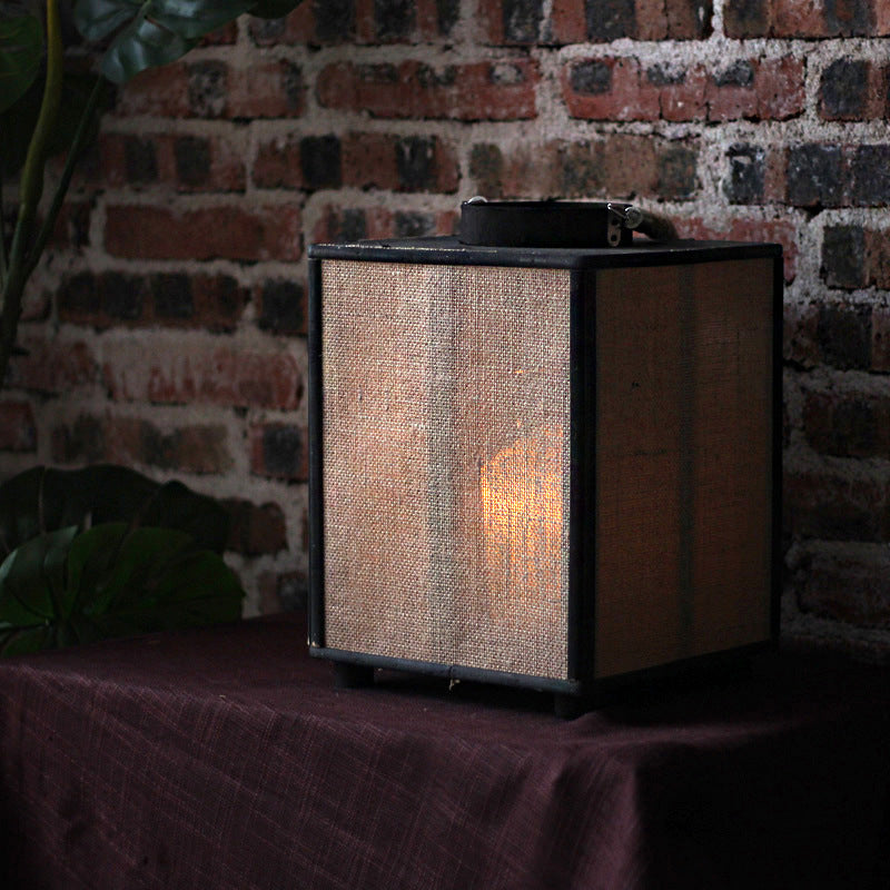 Rustikale Tischlampe Karnz