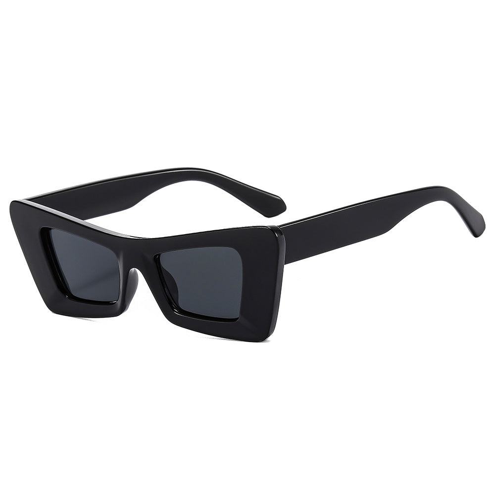 Damen auffällige Designer-Sonnenbrille mit modernem Prisma-Rahmen Karnz