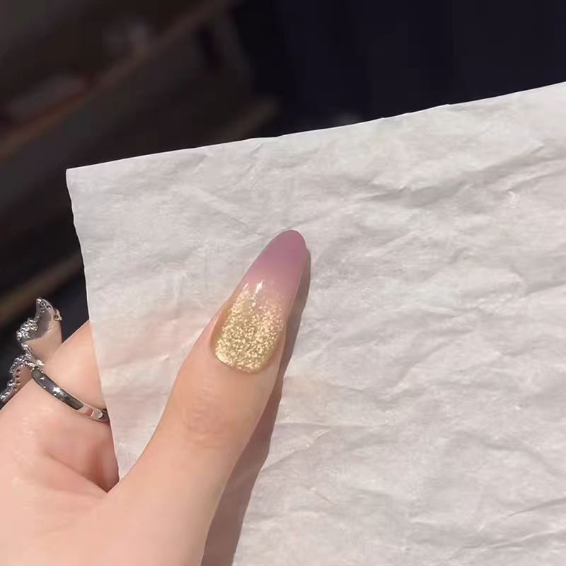 Elegante Acryl-Nagelverlängerungen