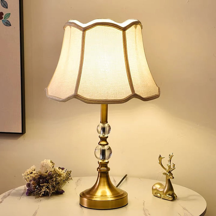 Elegante Akzentbeleuchtung Tischlampe