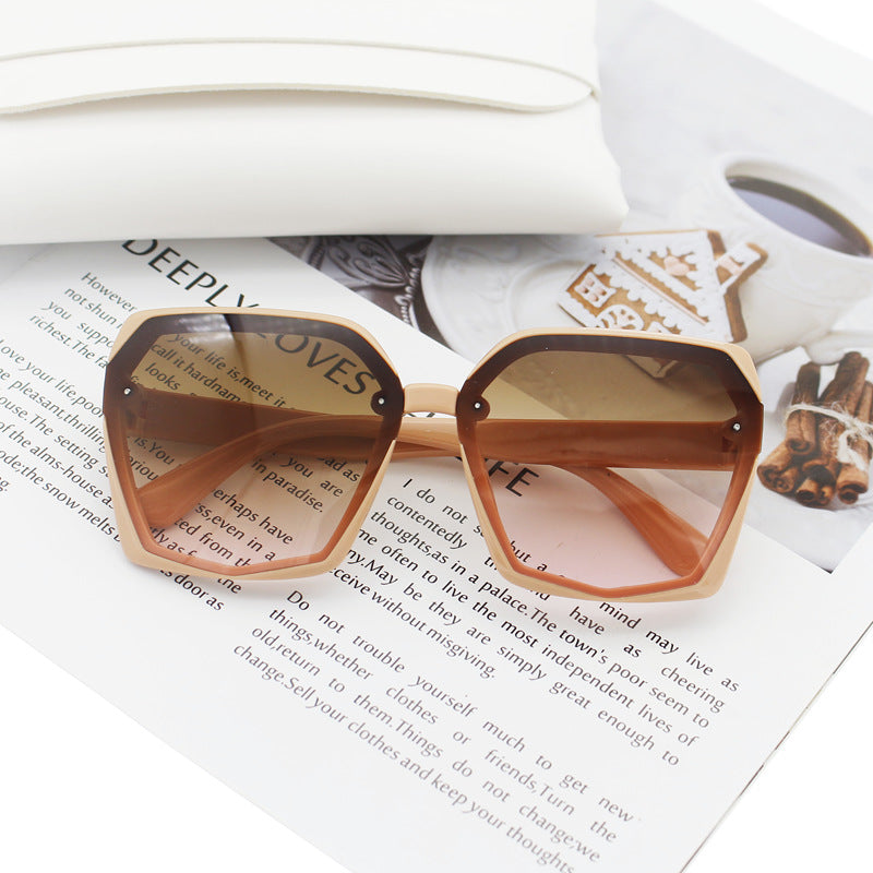 Damen Designer-Sonnenbrille im eleganten Hexagon-Design Karnz