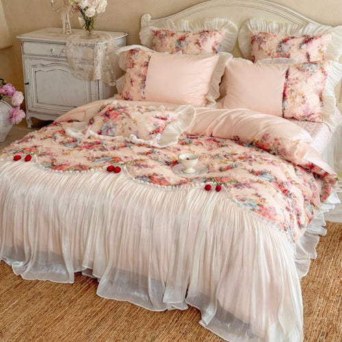 Luxuriöses mehrteiliges Vintage-Bettwäsche-Set mit Rüschen und Blumenmuster