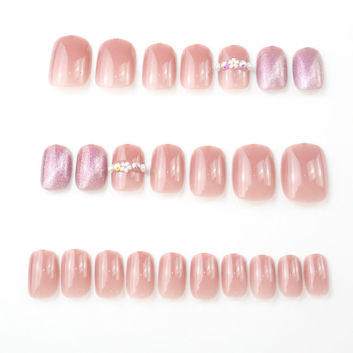 Elegante Perlenakzent Press-On Nagelkunst