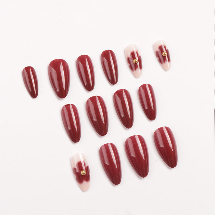 Premium dekorative Nagelspitzen Karnz