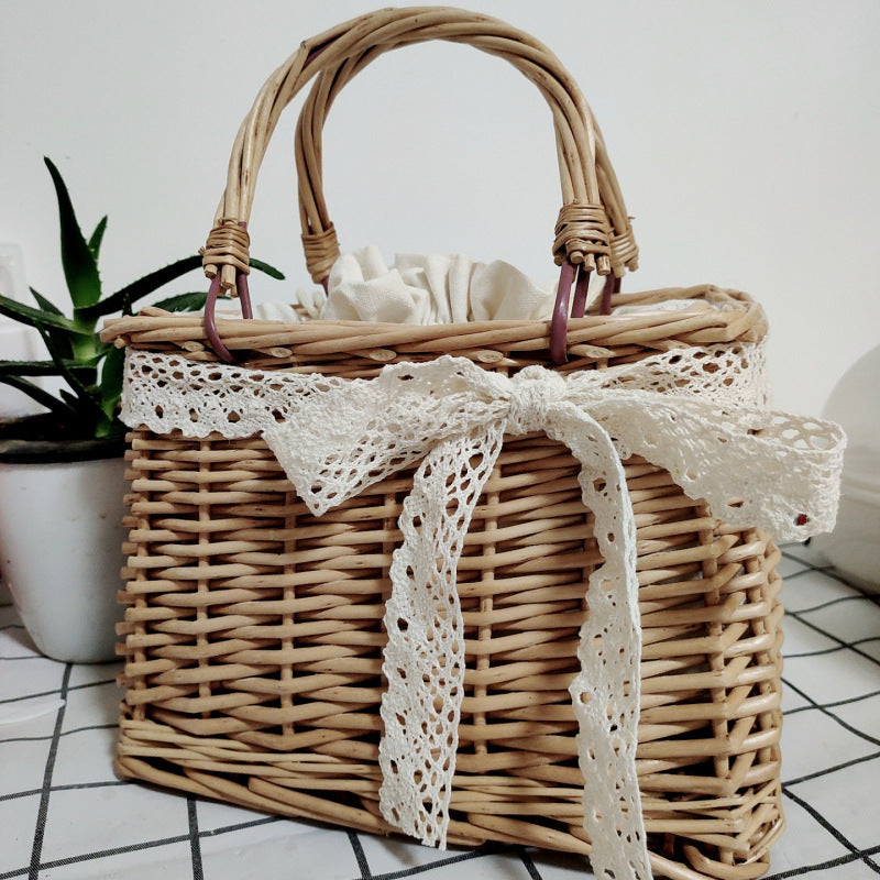 Damen Handtasche mit Perlenkette Karnz