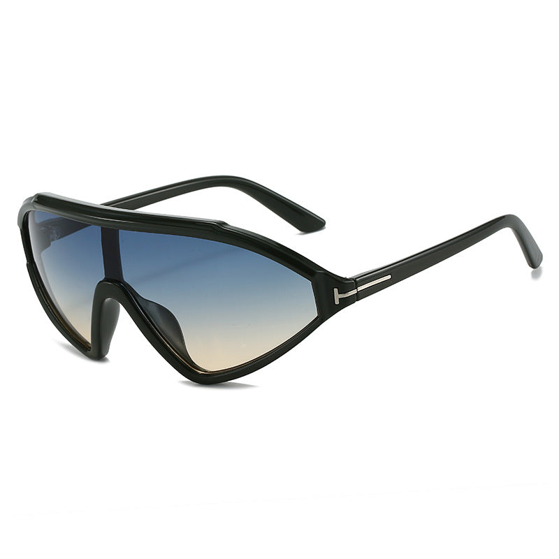 Damen sportliche Sonnenbrille mit ergonomischem Vollranddesign Karnz