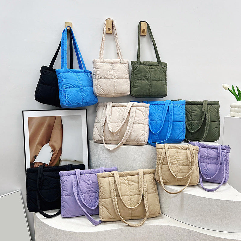 Stylische gesteppte Tragetasche Karnz