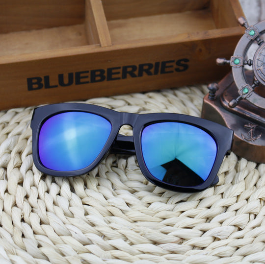 Damen Sportliche Sonnenbrille mit polarisierenden Gläsern Karnz