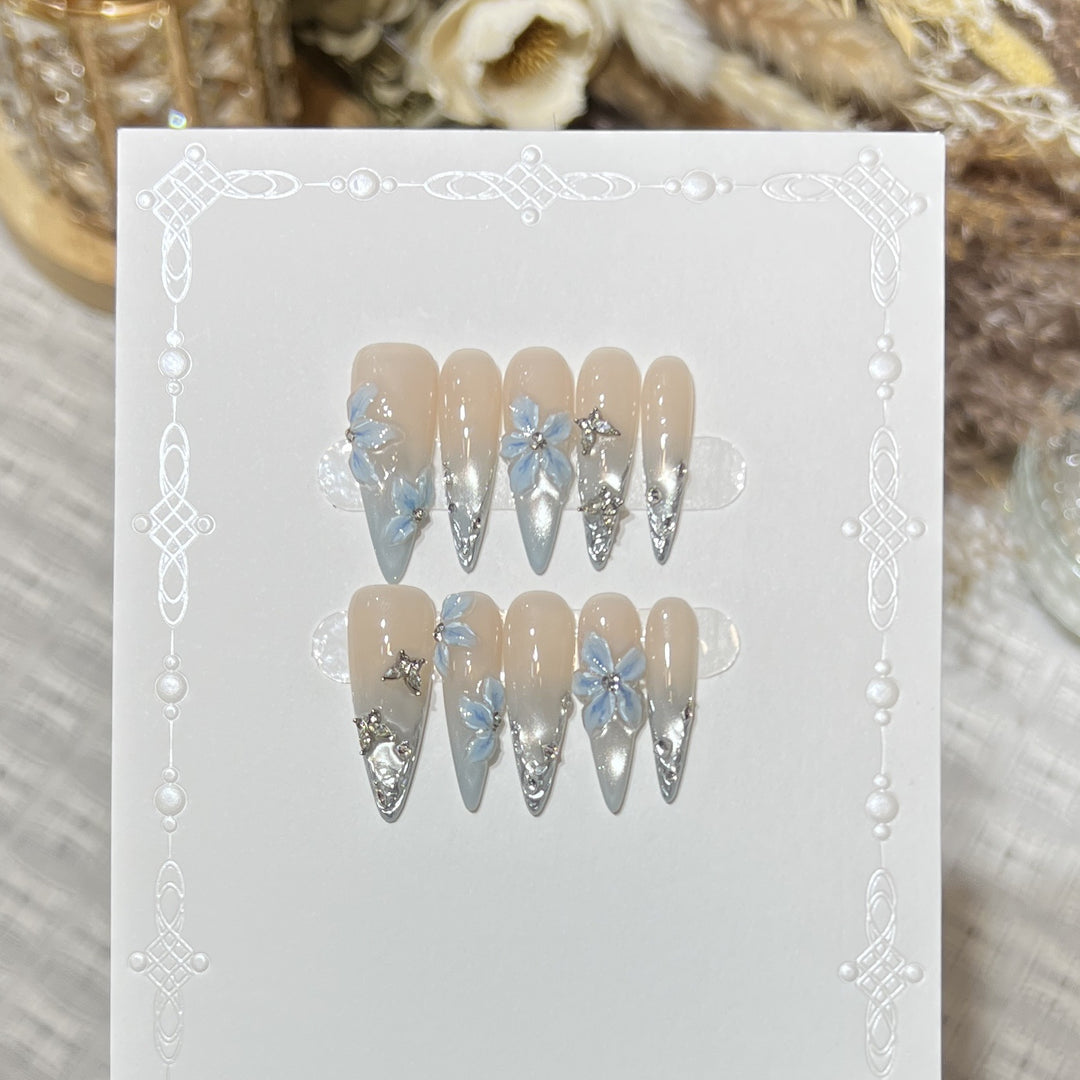 Elegante Stiletto Floral Press-On Nail Set Karnz