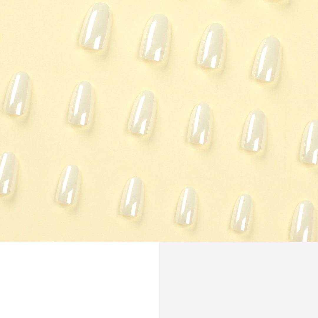 Luxus Acryl-Nägel mit metallischem Glanz Karnz