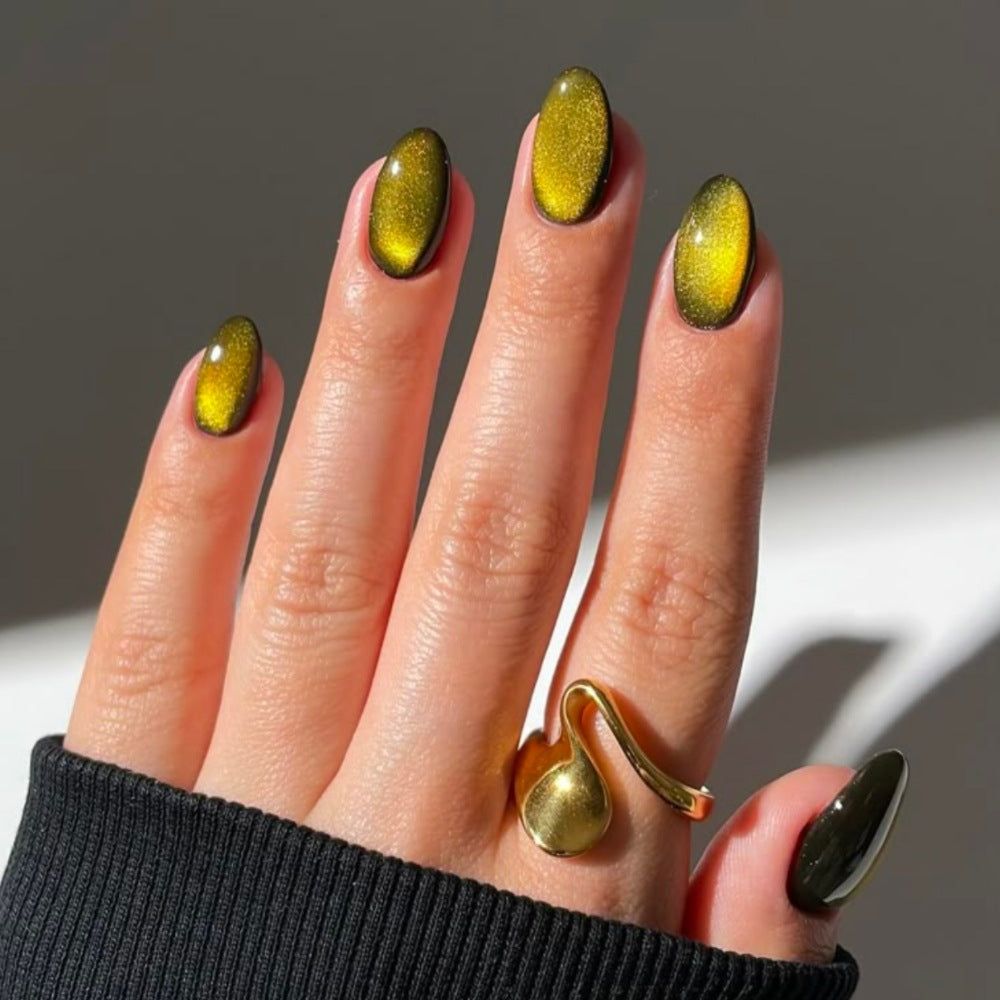 Sparkling Press-On Nail Set Karnz