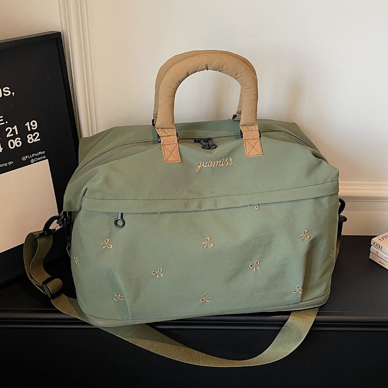 Bestickte Utility-Reisetasche