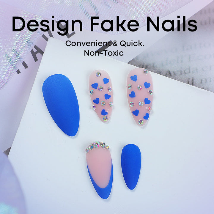 Kunstnagelset mit Herz-Design und Glitzer-Akzenten Karnz