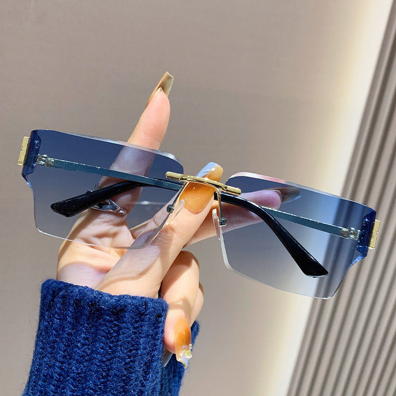 Damen modische quadratische Sonnenbrille mit luxuriösem Rahmen und polarisierten Gläsern Karnz
