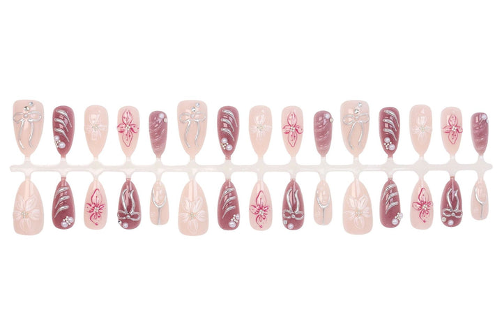 Künstliche Fingernägel mit eleganten Designs Karnz
