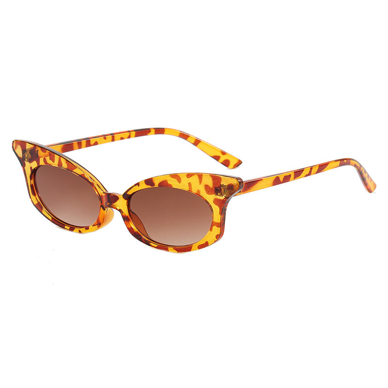 Damen Cat-Eye Sonnenbrille mit transparentem Rahmen und UV-Schutz Karnz
