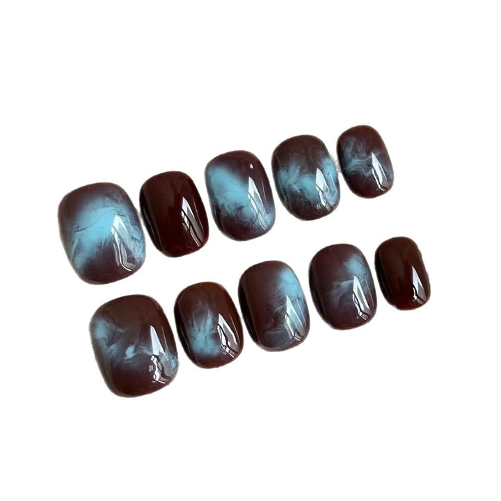 Elegantes Press-On Nagelset von Karnz