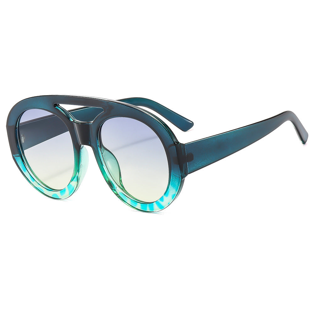 Damen Modische Sonnenbrille im futuristischen Oversized-Design Karnz