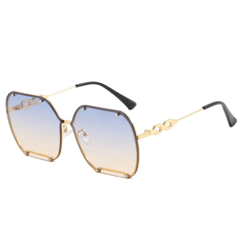 Damen elegante sechseckige Designer-Sonnenbrille mit luxuriösen Akzenten Karnz