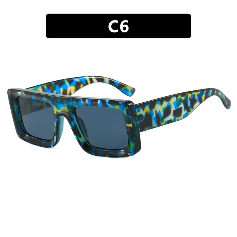 Damen modische quadratische Sonnenbrille mit robustem Rahmen und schützenden Gläsern Karnz