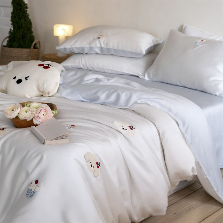 Satin-Bettwäsche-Set mit feinen Ballon- und Tierstickereien