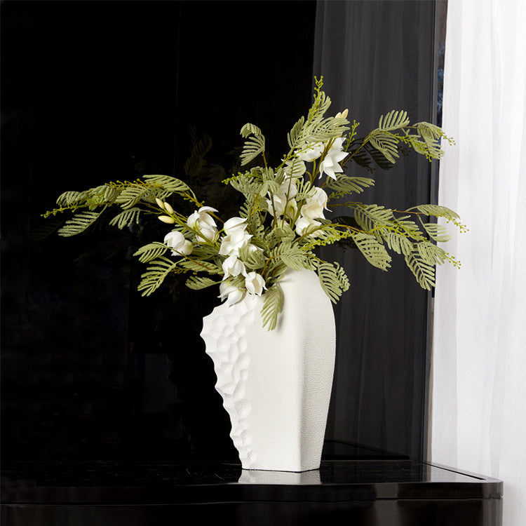 Künstlerische Keramikvase