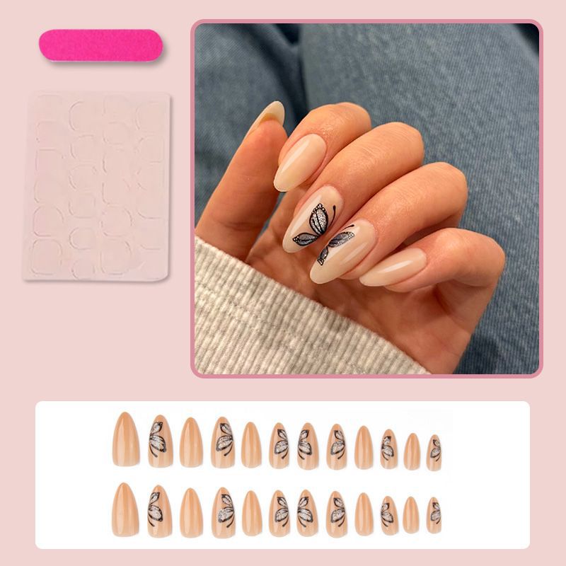 Kunstnagelset mit filigranen Schmetterlingsmotiven und elegantem Finish Karnz