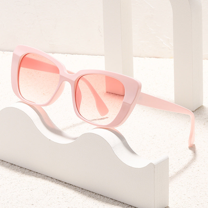 Damen modische quadratische Sonnenbrille mit komfortablem Tragegefühl Karnz