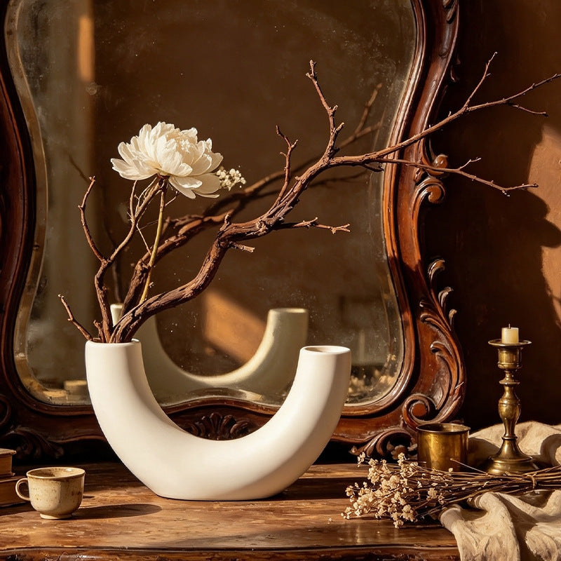 Zeitgenössische gewölbte Dual-Vase Karnz