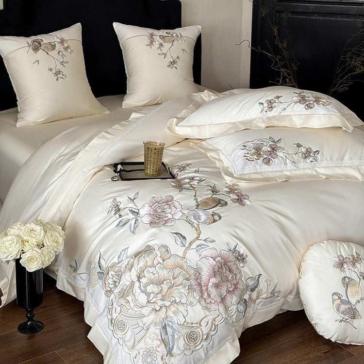 Bestickte florale & Liedvogel Luxus Baumwolle Bettbezug Set mit dekorativem runden Kissen