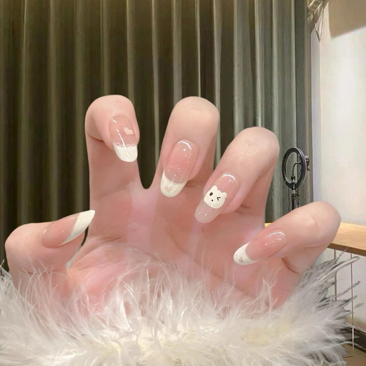 Kreative und Verspielte Nagelkunst Karnz