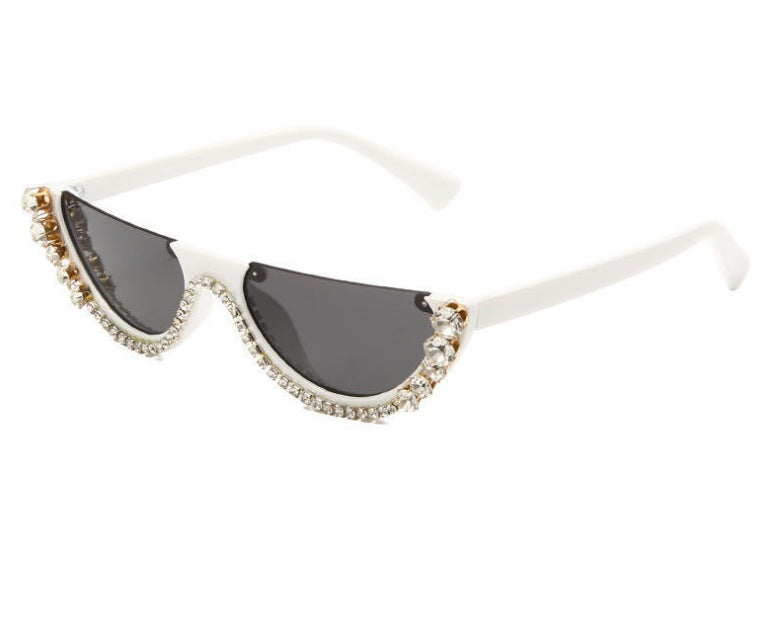 Damen Design-Sonnenbrille mit funkelnden Akzenten Karnz