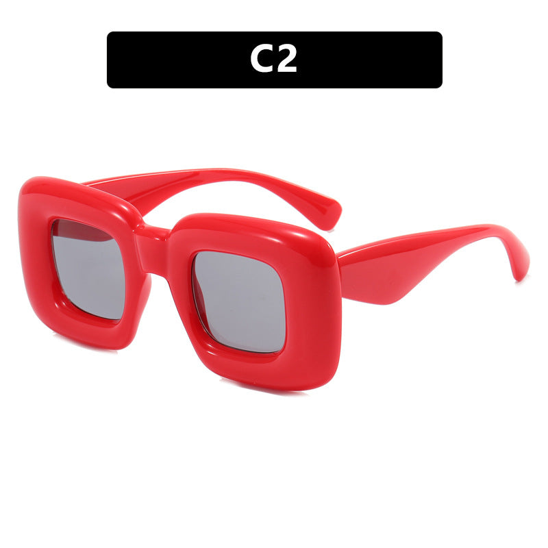 Damen rechteckige Sonnenbrille mit breitem Rahmen und schützendem UV-Filter Karnz