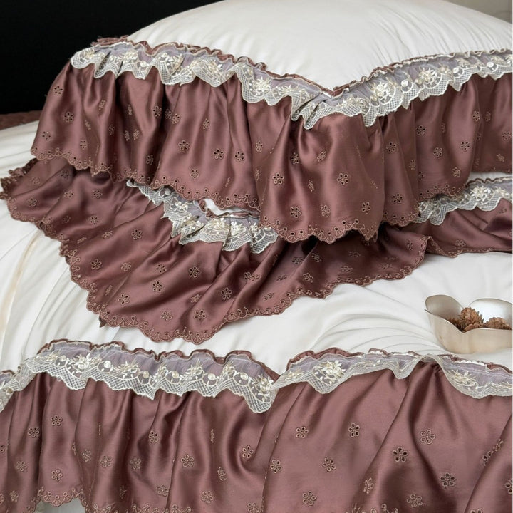 Luxuriöses satinähnliches Bettbezug-Set mit Rüschen und Spitzenbordüre