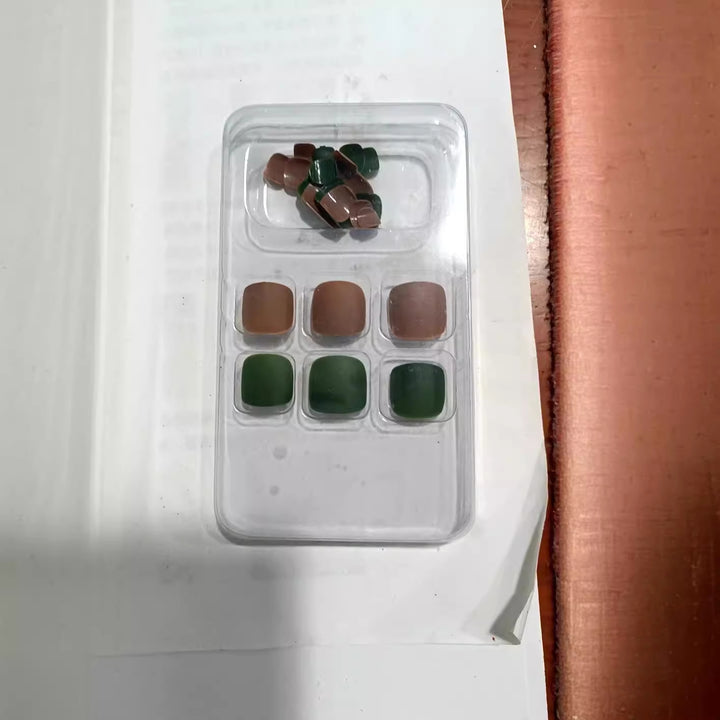 Dekorative Press-On Nagelset Karnz