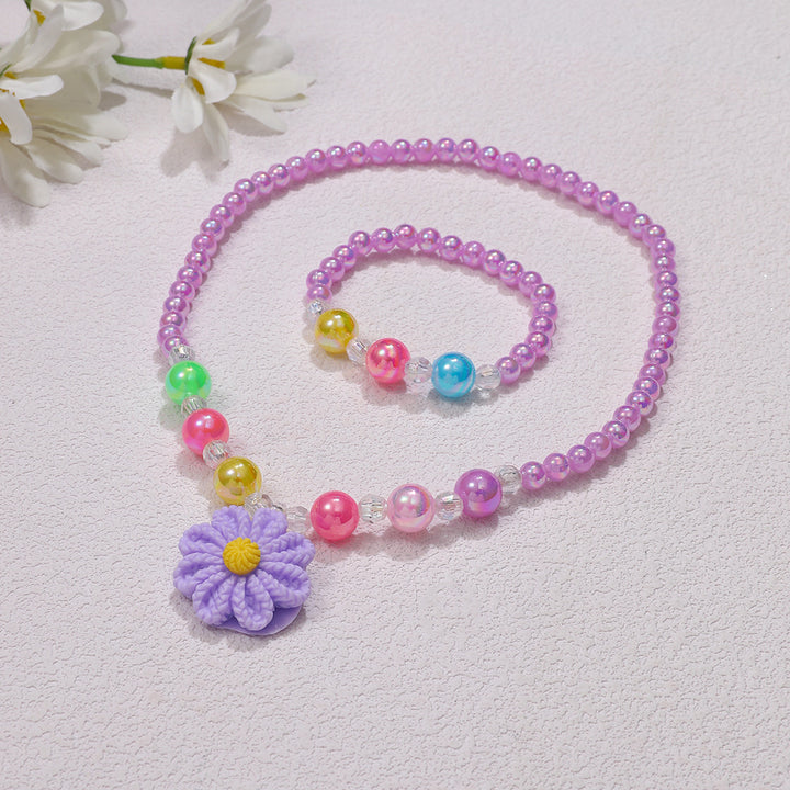 Verspieltes Schmuckset mit Blumenanhänger Karnz