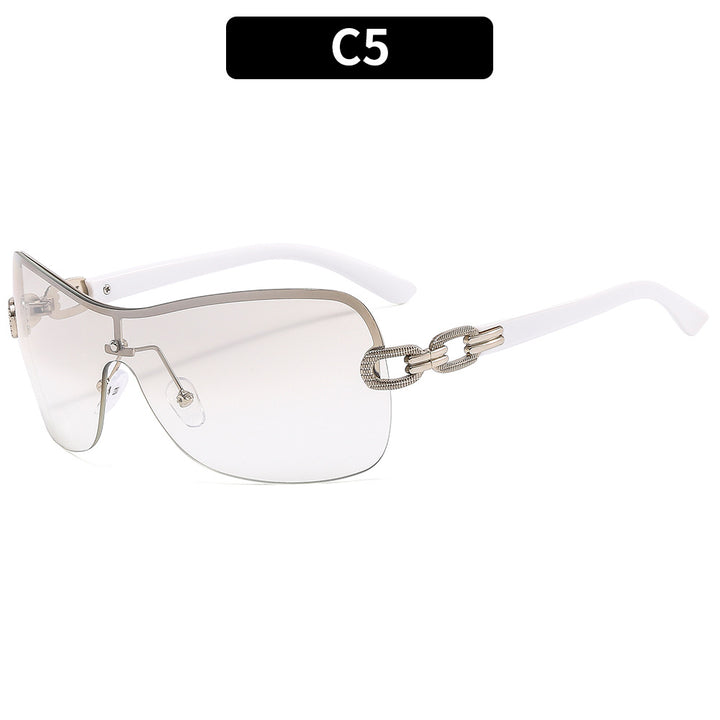 Elegante Sonnenbrille mit kunstvollen Kettenakzenten