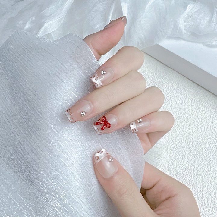Elegante französische Tip Press-On Nägel Karnz