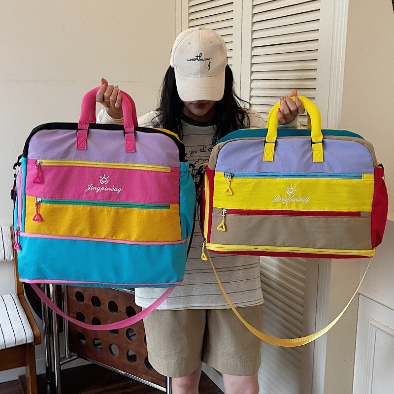 Vielseitige Reisetasche mit mehreren Taschen
