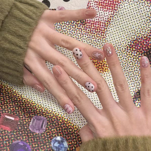Trendiges Abstract Nail Art Set