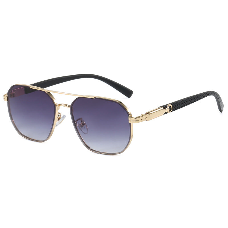 Damen modische Sonnenbrille mit stilvollen Akzenten Karnz