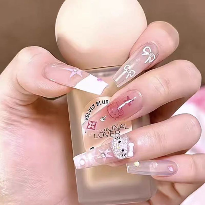 Elegante Stiletto-Press-On-Nägel mit floralem Design Karnz