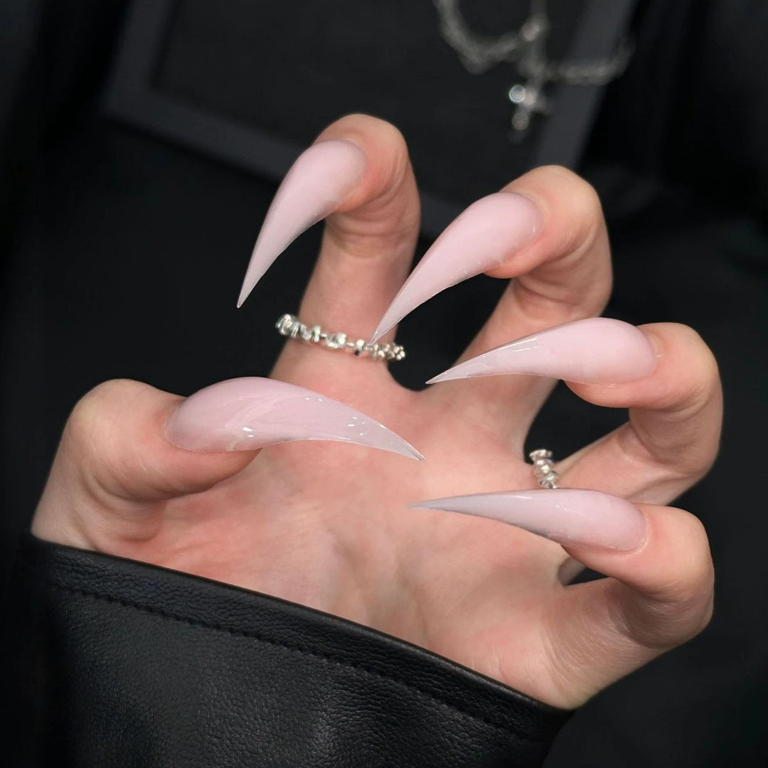 Elegante Stiletto Press-On Nagelverstärkungen