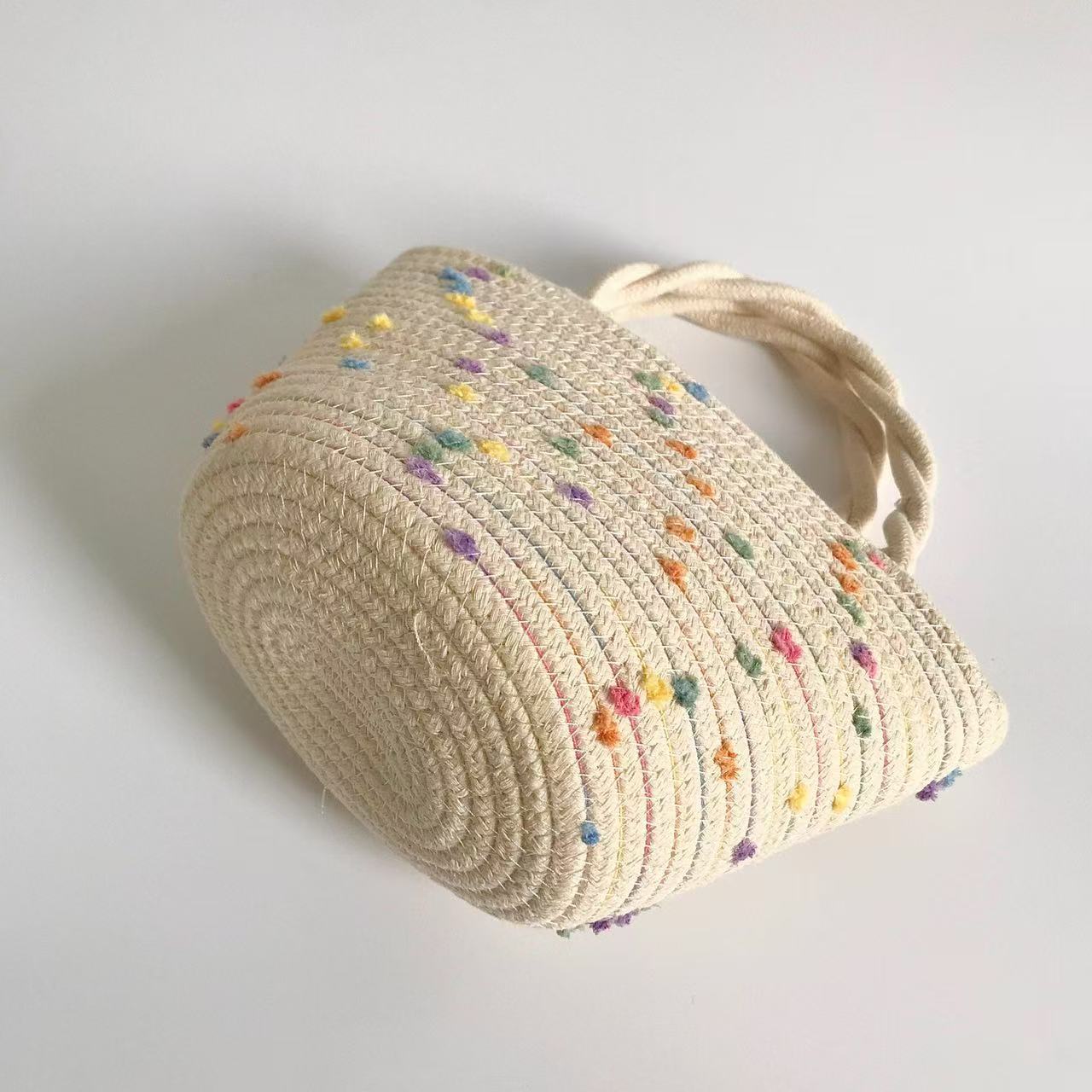 Damen Handtasche mit buntem Punktedezorn Karnz